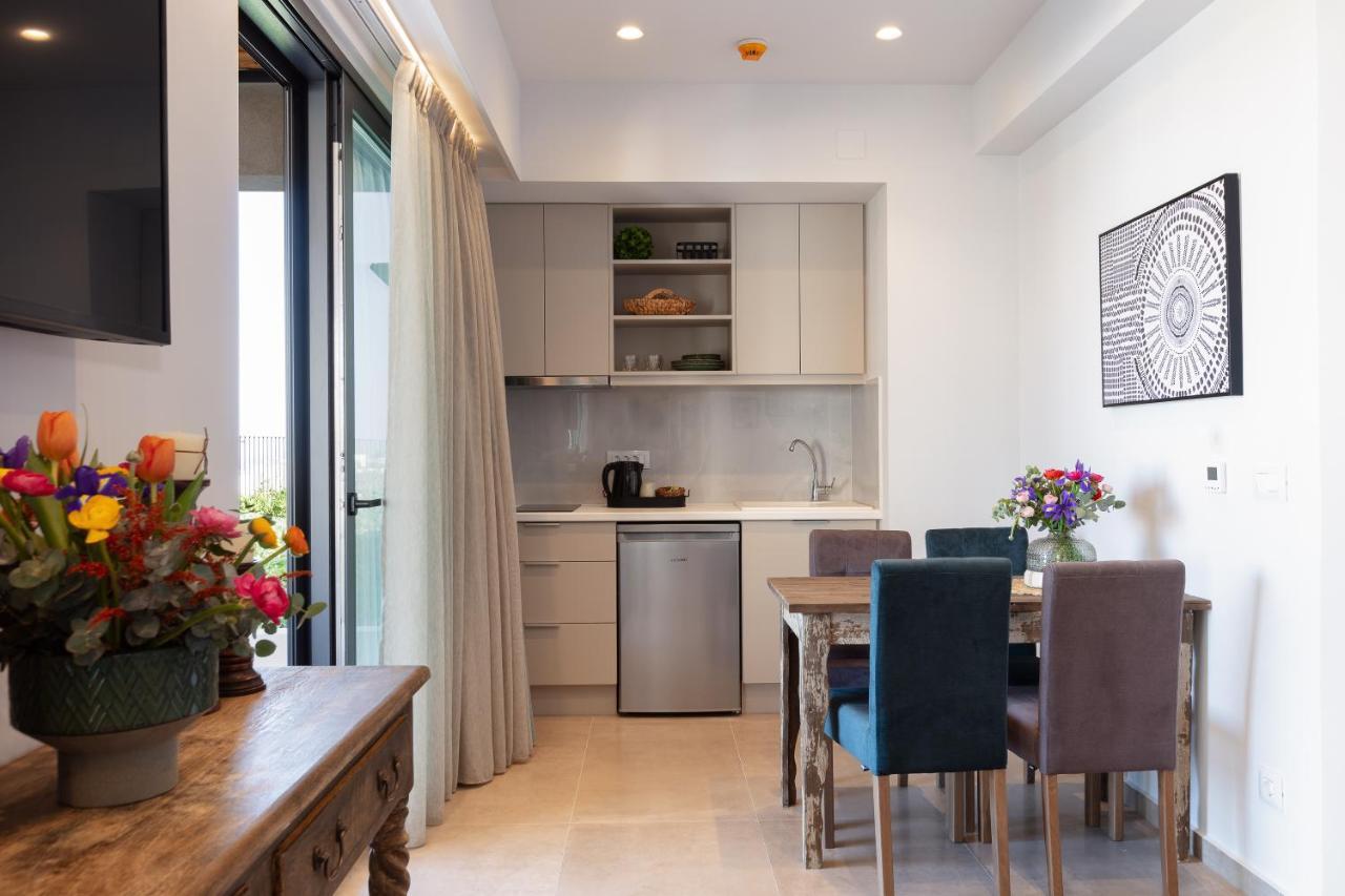 Lines Concept Accommodation 레팀노 외부 사진