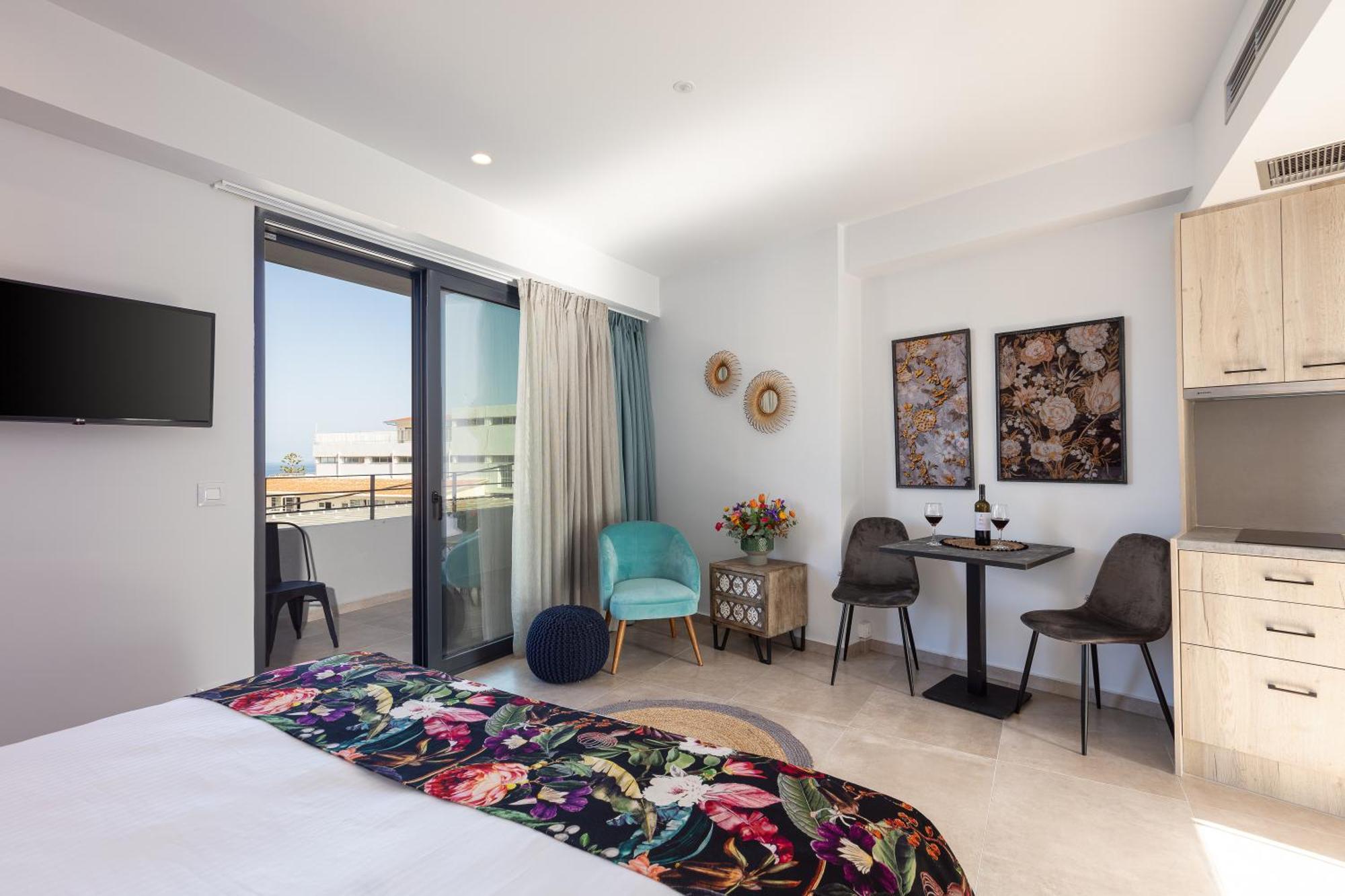 Lines Concept Accommodation 레팀노 외부 사진