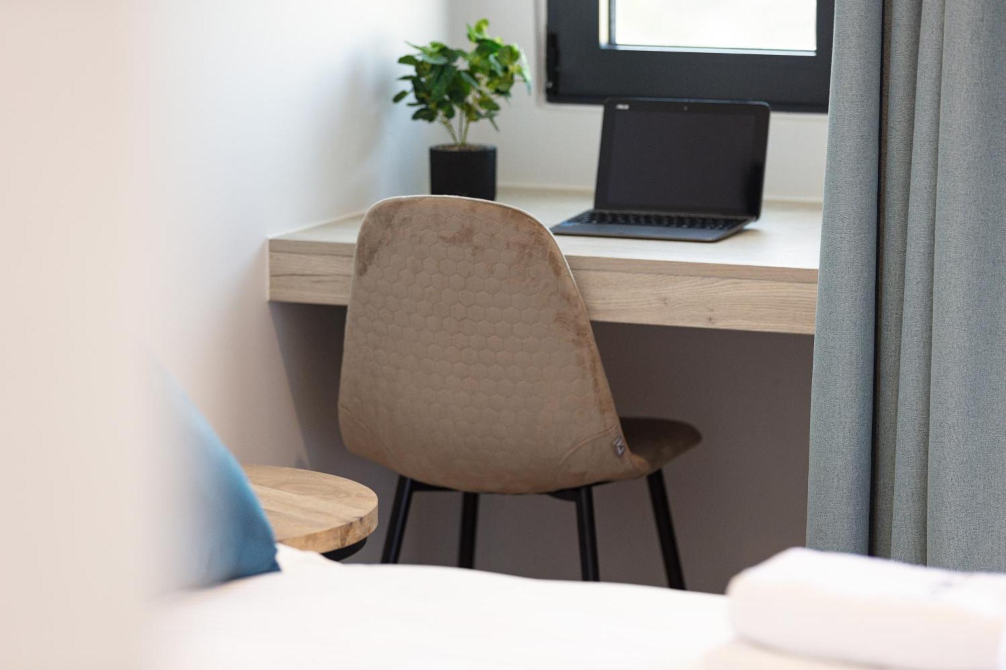 Lines Concept Accommodation 레팀노 외부 사진